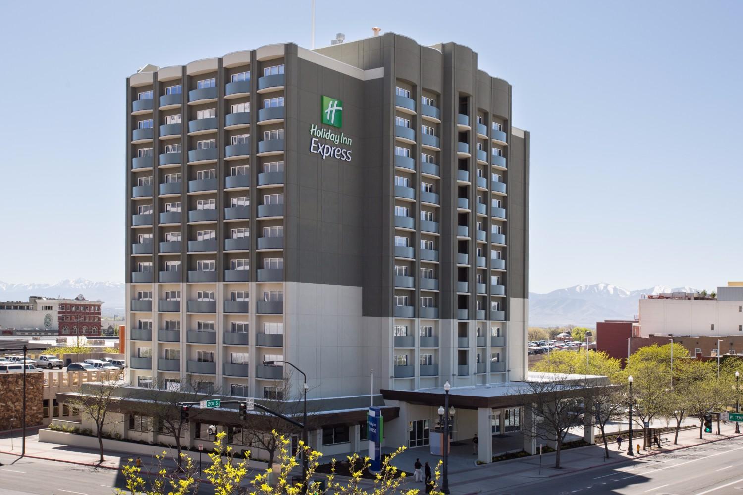 Holiday Inn Express & Suites - Sturbridge By Ihg Luaran gambar