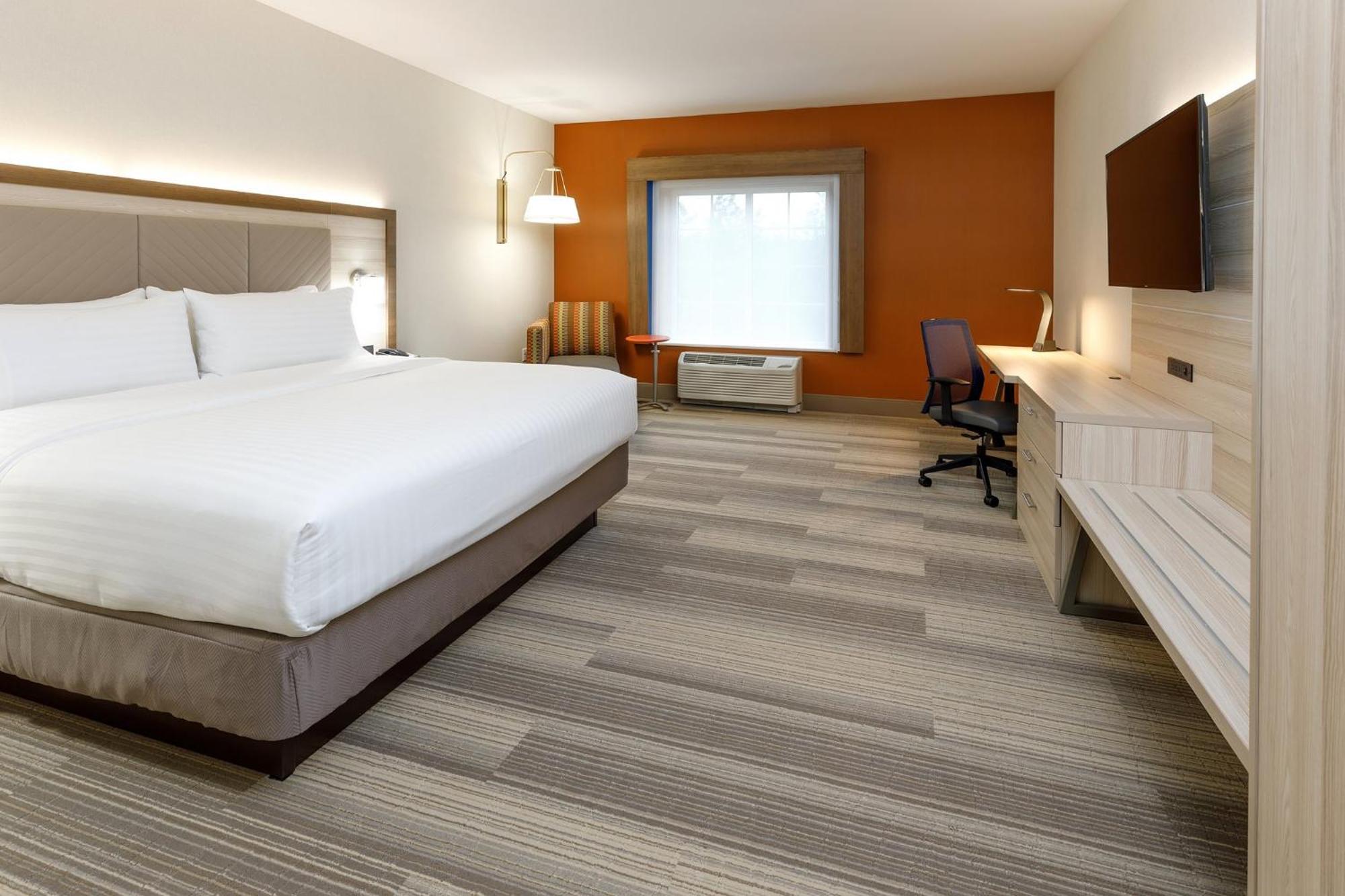 Holiday Inn Express & Suites - Sturbridge By Ihg Luaran gambar